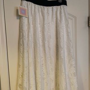 LuLaRoe Lucy skirt